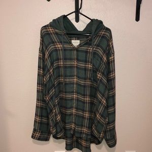 American Eagle Button-up Hooded Flannel